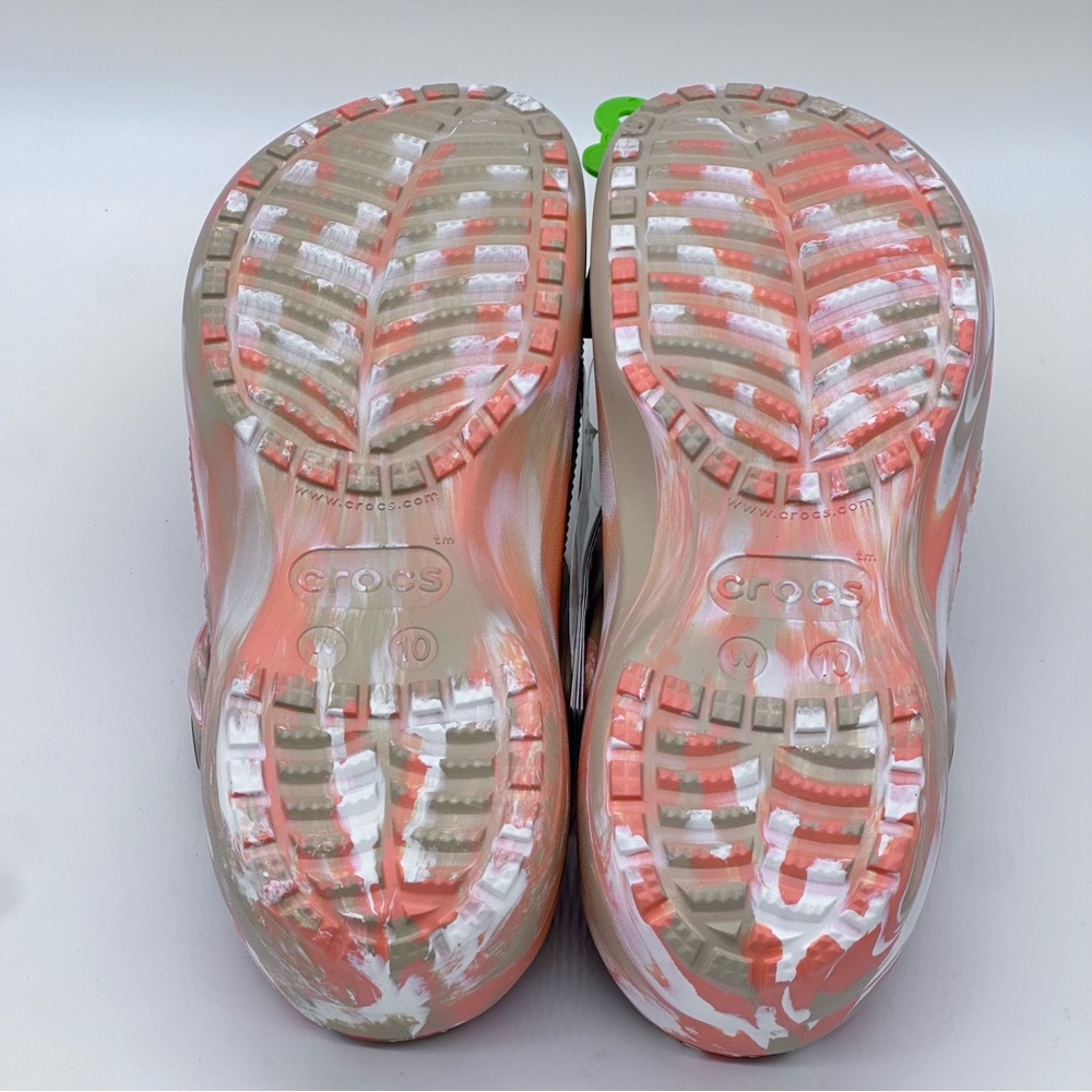 Crocs Classic Platform Marbled Clog. Size 10 - Picture 8 of 10